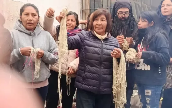 Con amplia participación se realizó el Taller de Tintes Naturales en Cafayate
