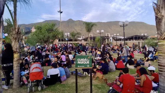 Mateada Folclórica en el Parque de la Familia para celebrar las raíces nacionales