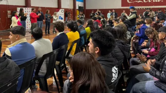 Convocan a las juventudes a capacitarse en salud mental y educación ambiental