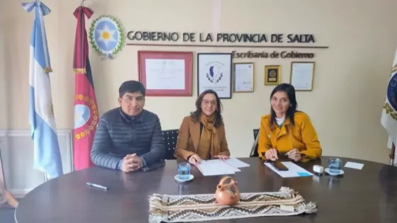 San Antonio de los Cobres: firma de escritura clave para la regularización dominial del barrio 36 Viviendas