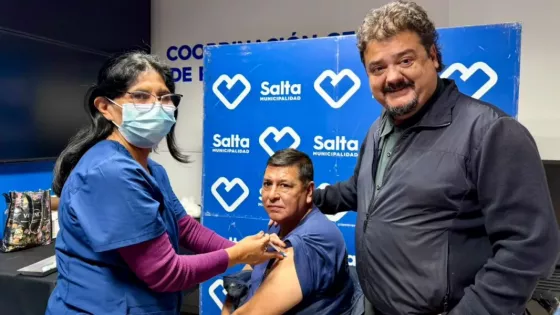 Más de 600 dosis aplicadas en un operativo de vacunación en la Municipalidad de Salta