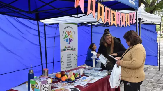 Cerca de 100 estudios se realizaron en el móvil oncológico en Plaza Belgrano