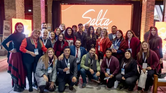 Salta desplegó su oferta turística y cultural con fuerte protagonismo en Mendoza.