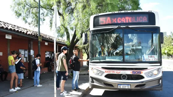 A partir de hoy el sistema educativo funcionará con sus horarios habituales