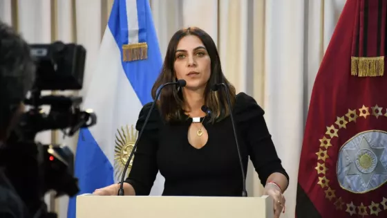 El Gobierno reafirmó su compromiso de garantizar el servicio y proteger a los usuarios