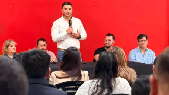 Orán: concejales recibieron sus certificados de capacitación en liderazgo y gestión