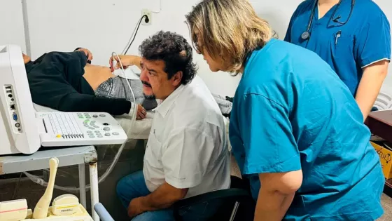Cerca de 200 personas fueron atendidas en un nuevo operativo extramuros en Las Lajitas