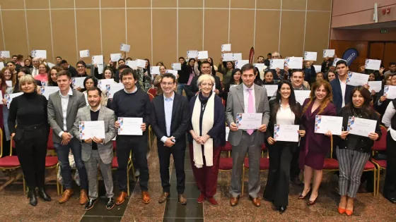 UPATecO entregó certificados a 195 egresados de la Diplomatura en Contrataciones Públicas