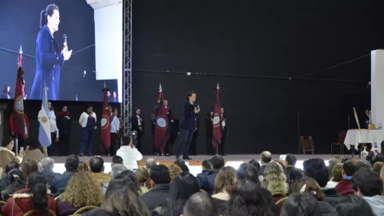 En Salta se analizaron los desafíos y oportunidades de la educación para jóvenes y adultos