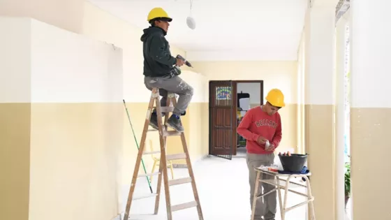 Realizan obras para optimizar las condiciones edilicias de la escuela 4.673 de Rosario de la Frontera