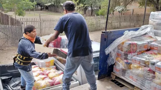 El Ministerio de Desarrollo Social distribuye un refuerzo alimentario a comunidades originarias de Embarcación y Pichanal