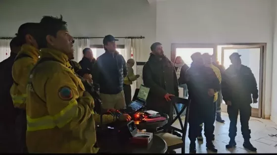 El trabajo de combate de incendios en Cafayate se refuerza con la Brigada Nacional Centro