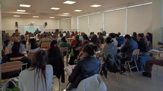 Fortalecen la formación a futuros docentes en educación rural en Salta