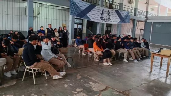 Más de 1000 estudiantes de Tartagal fueron capacitados para el abordaje de problemáticas sociales