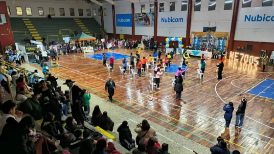 Primera Olimpiada Saludable en la modalidad educativa para jóvenes y adultos