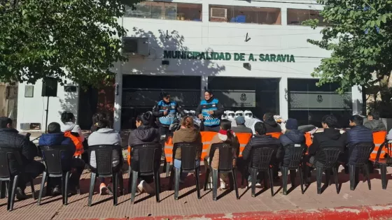 Seguridad Vial capacitó a motociclistas en el municipio de Apolinario Saravia