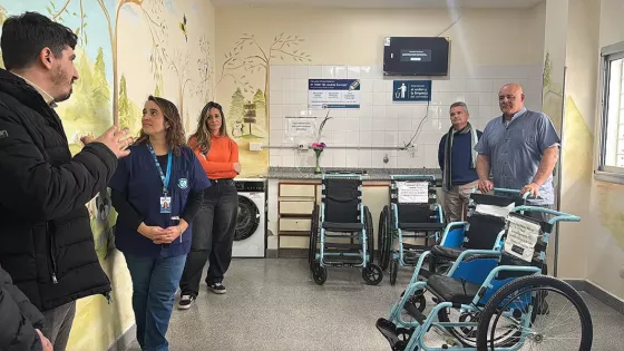 El hospital Materno Infantil renovó la sala de estar para familias de la Unidad de Cuidados Críticos