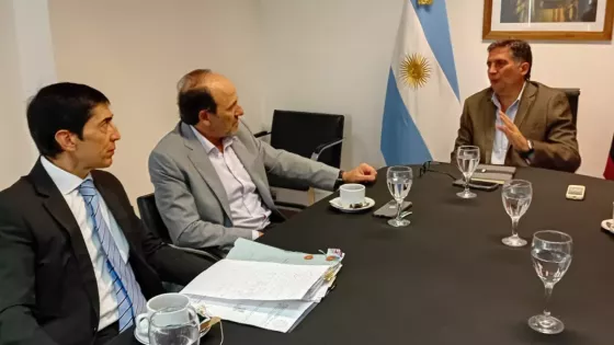 El ministro Avellaneda se reunió con autoridades de la Sindicatura General