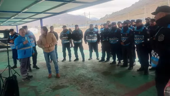 Capacitan a personal policial como Operadores de Cinemómetros