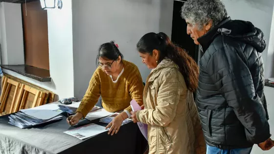 Regularización dominial: facilitan la atención para trámites y pagos de terrenos
