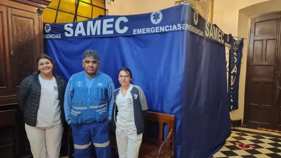 SAMEC instaló un puesto sanitario fijo en la Catedral para la cobertura sanitaria del Milagro Salteño