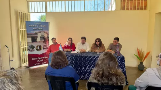 Se puso en funciones a la nueva gerente general del hospital de La Viña