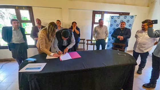 Salud Pública y municipios del sur salteño firman un convenio de descentralización para agilizar trámites de Incluir Salud