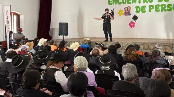 En Cachi capacitaron a más de 500 personas mayores sobre prevención en ciberestafas
