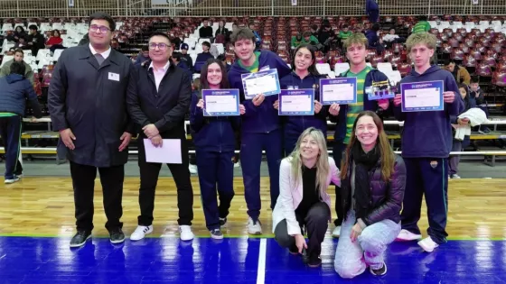 Dos equipos de escuelas salteñas viajarán a Neuquén para disputar la Final Nacional de la Copa Robótica 2026