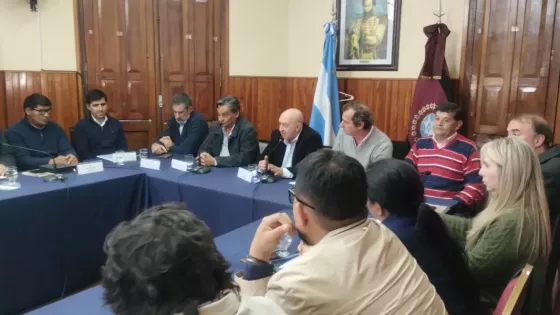 Líneas de acción productiva de la Provincia: autoridades provinciales se reunieron con senadores