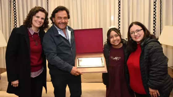 El Gobernador recibió a Margarita Ponce, la niña salteña que ganó “Es Mi Sueño”