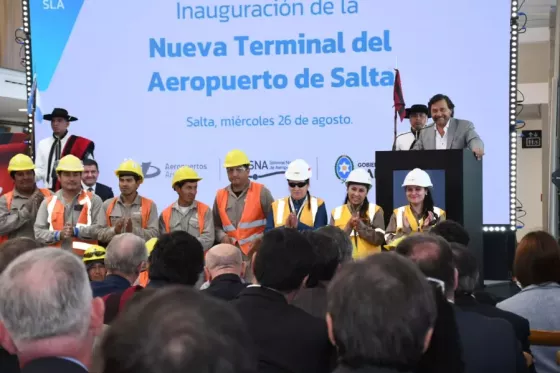 Sáenz anunció que se sumarán en septiembre a la Policía de Salta 300 nuevos agentes y una flota de 151 motos y cuatriciclos