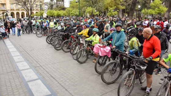 Una nueva edición de la Biciperegrinación llegó hasta la Catedral