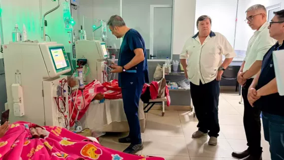 El Gobierno amplió el servicio de Hemodiálisis e incorporó equipamiento y especialistas en el hospital de Tartagal