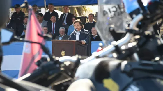 Sáenz fortalece a la Policía de Salta con 151 nuevos móviles y 300 agentes