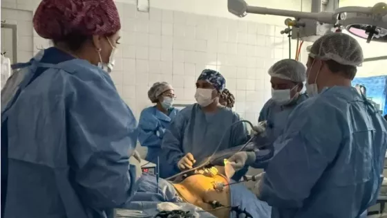 El Hospital San Bernardo realizó la primera prostatectomía radical laparoscópica en la salud pública de Salta