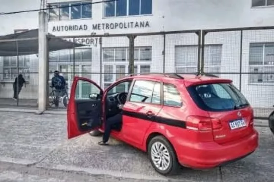 La AMT autorizó el nuevo cuadro tarifario para taxis y remises