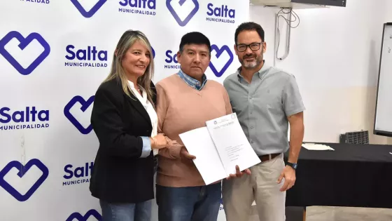 Más de 70 familias de Capital se convirtieron en propietarias de sus terrenos