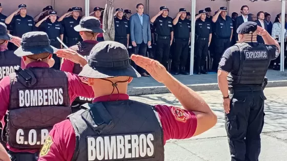 La Dirección Bomberos de la Policía de Salta recordó los 162 años de su creación