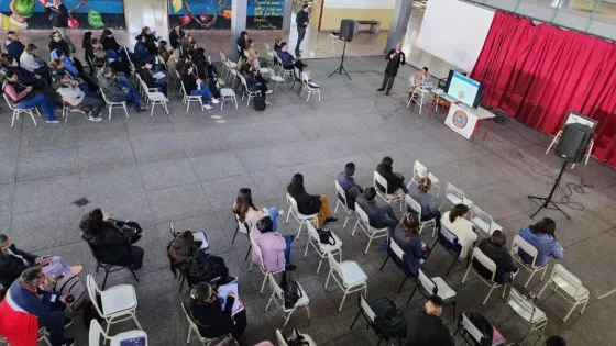 Defensa Civil continúa capacitando a la comunidad educativa en prevención y respuesta ante emergencias 