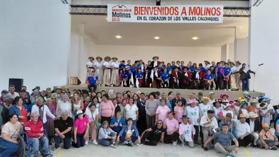 Más de 300 personas mayores participaron de una jornada de encuentro en Molinos