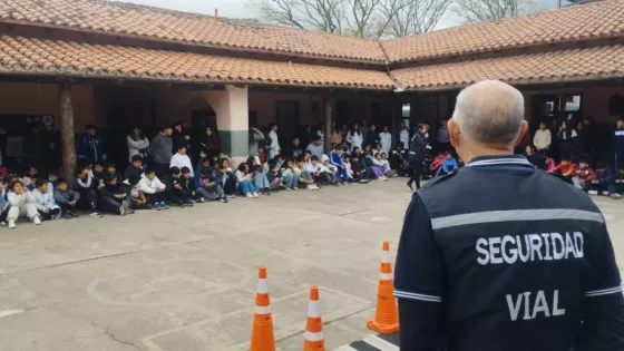 Más de 300 alumnos actualizaron sus conocimientos en Educación Vial