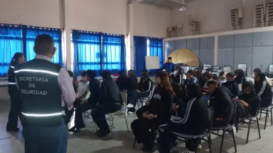Seguridad realizó talleres preventivos sobre bullying en instituciones educativas de Capital y La Caldera