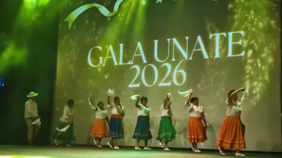 Con una gran convocatoria, la Universidad Abierta de la Tercera Edad realizó su Gala Anual