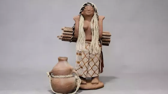 Salta inaugura la muestra “Huellas de la 1° Bienal de Arte Indígena” en el Museo de Bellas Artes Lola Mora