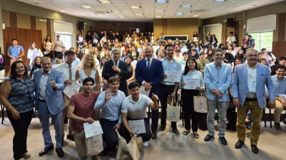 Se presentó a estudiantes de la UNSa la propuesta de coparticipación federal