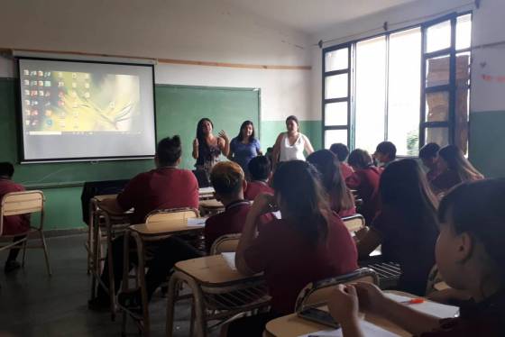 Resolución de conflictos y resilencia, temas de una capacitación para adolescentes