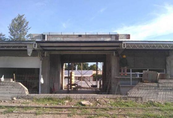 Reanudaron las obras de construcción de la terminal de ómnibus de El Bordo