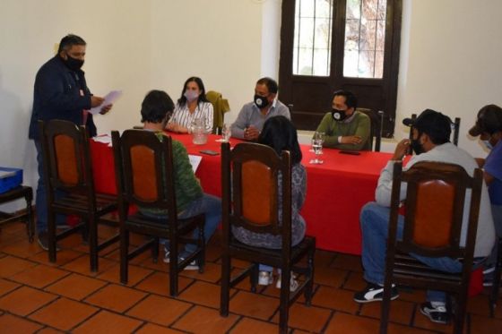 Comenzó la entrega de créditos de la línea 
