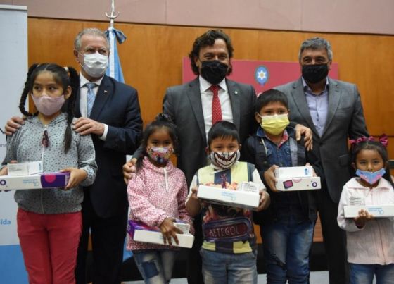 Sáenz: “Vamos a reducir la brecha digital, garantizando el acceso a una comunicación de calidad